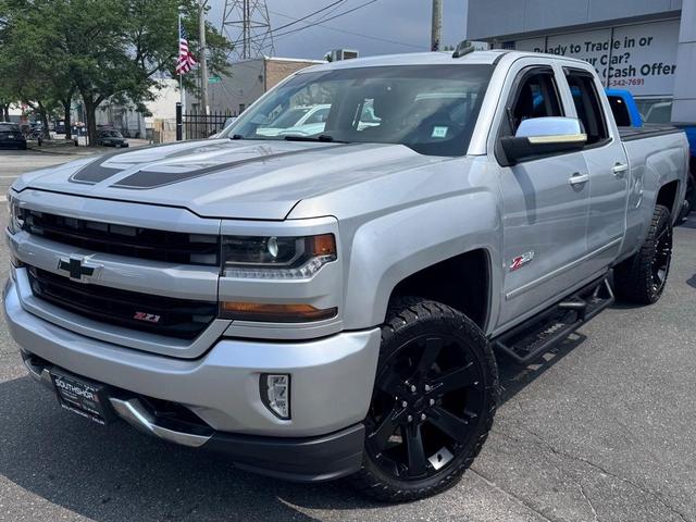 Photo of 2016 Silver Ice Metallic Chevrolet Silverado 1500