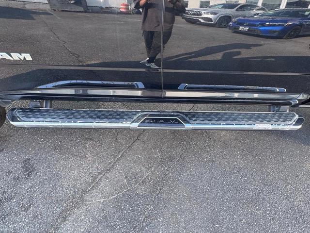 Photo of 2019 Diamond Black RAM 2500