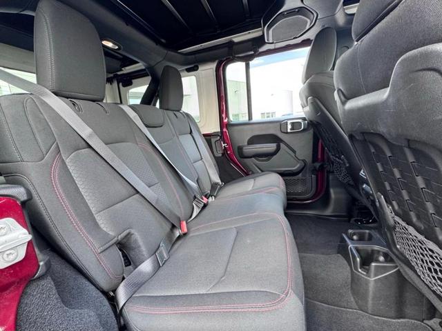Photo of 2022 Snazzberry Pearlcoat Jeep Wrangler Unlimited
