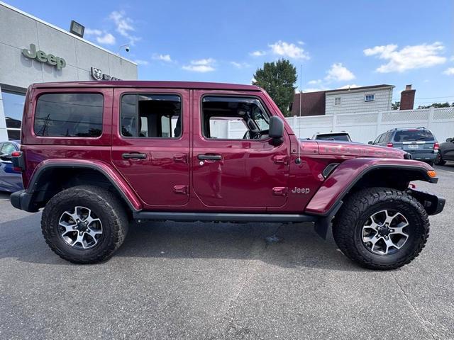Photo of 2022 Snazzberry Pearlcoat Jeep Wrangler Unlimited
