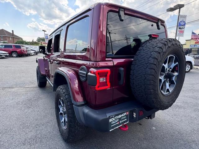 Photo of 2022 Snazzberry Pearlcoat Jeep Wrangler Unlimited