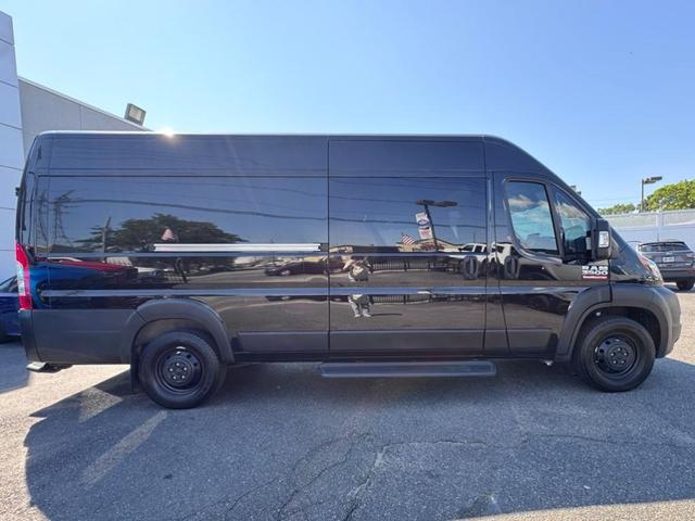Photo of 2022 Black Clearcoat RAM ProMaster 3500