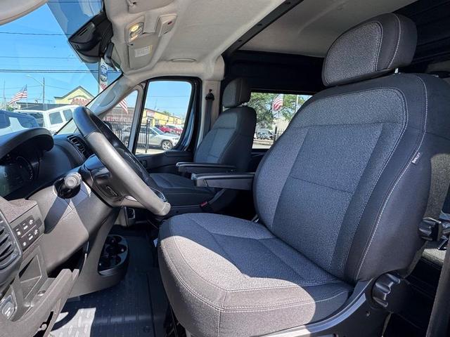 Photo of 2022 Black Clearcoat RAM ProMaster 3500