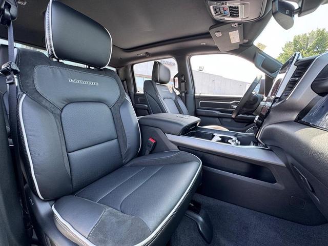 Photo of 2025 Diamond Black RAM 1500