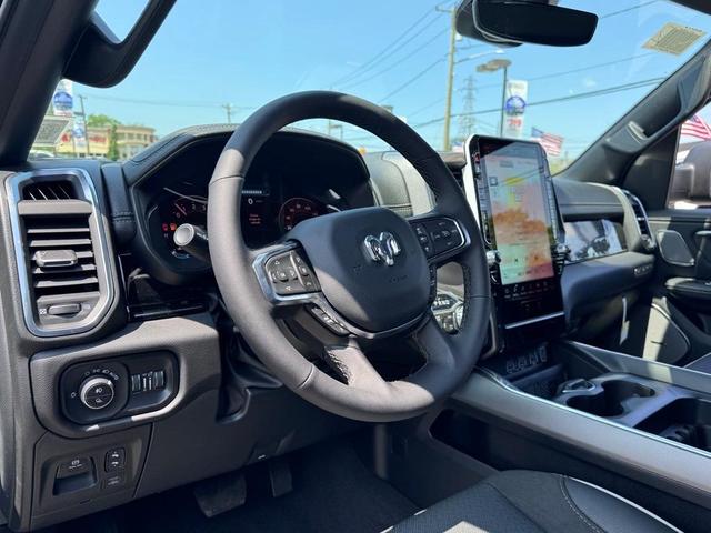 Photo of 2025 Diamond Black RAM 1500