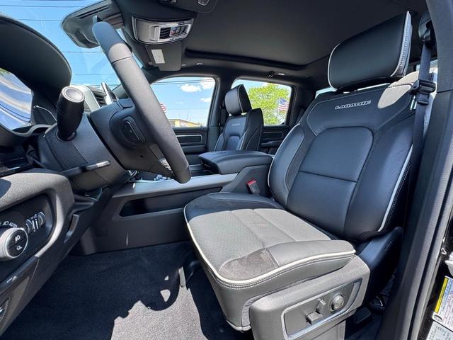 Photo of 2025 Diamond Black RAM 1500