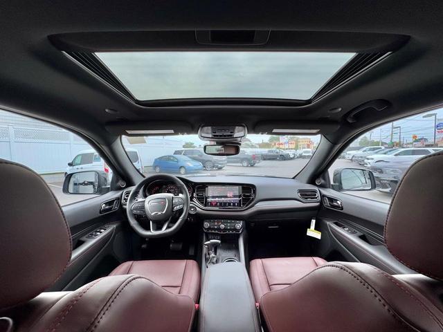 Photo of 2026 DB Black Crystal Clearcoat Dodge Durango
