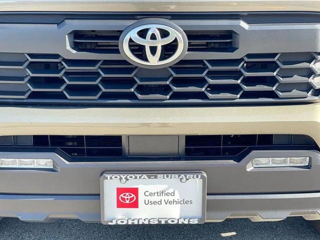Photo of 2024 Bronze Oxide Toyota Tacoma