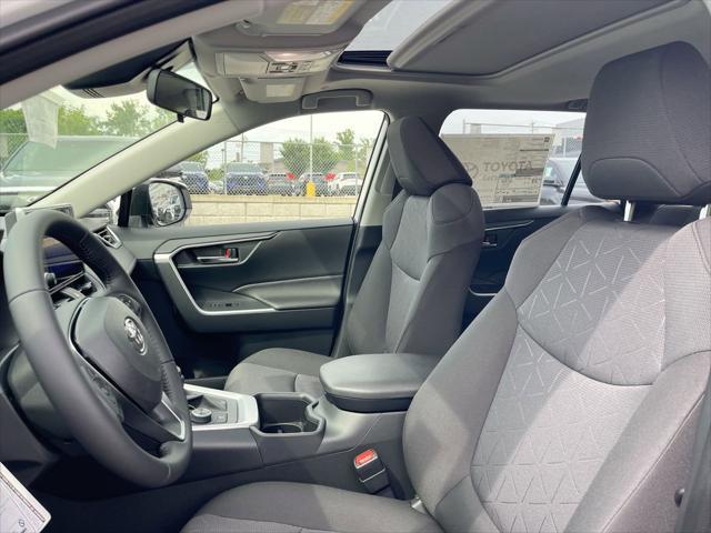 Photo of 2025 Ice Cap Toyota RAV4 Hybrid