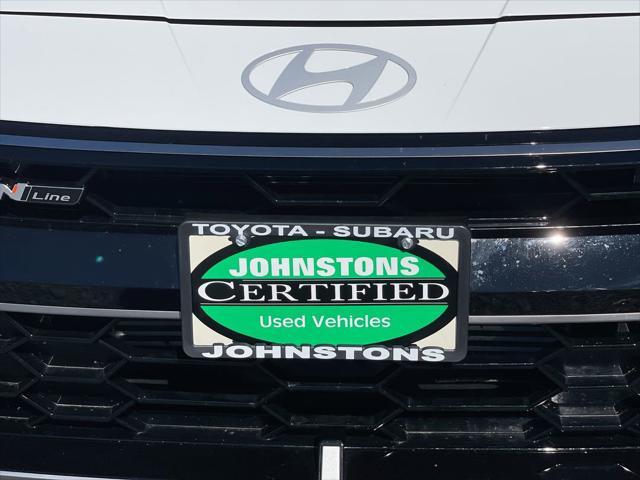 Photo of 2025 Atlas White Hyundai ELANTRA
