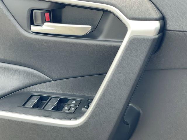 Photo of 2025 Magnetic Gray Metallic Toyota RAV4