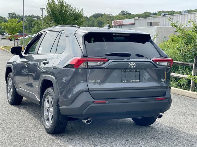 Photo of 2025 Magnetic Gray Metallic Toyota RAV4