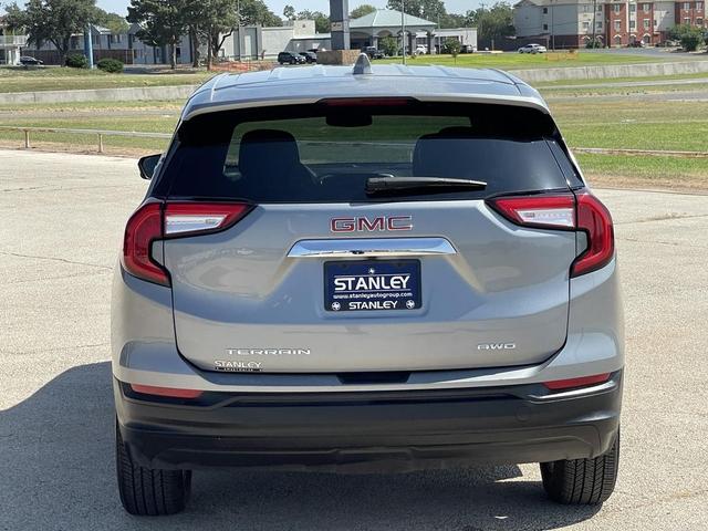 Photo of 2024 Sterling Metallic GMC Terrain