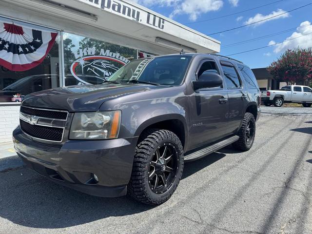Photo of 2010 GREY Chevrolet Tahoe