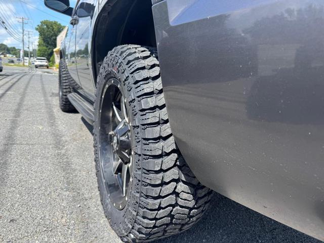 Photo of 2010 GREY Chevrolet Tahoe