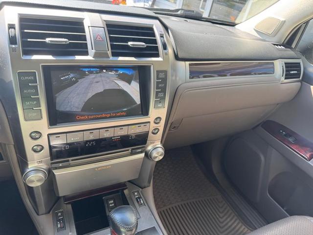 Photo of 2012 GRAY Lexus GX 460
