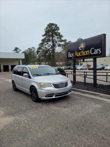 2011 Chrysler Town & Country