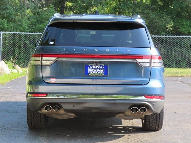 Photo of 2020 Blue Diamond Lincoln Aviator