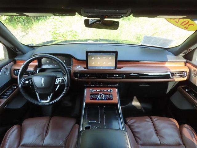 Photo of 2020 Blue Diamond Lincoln Aviator