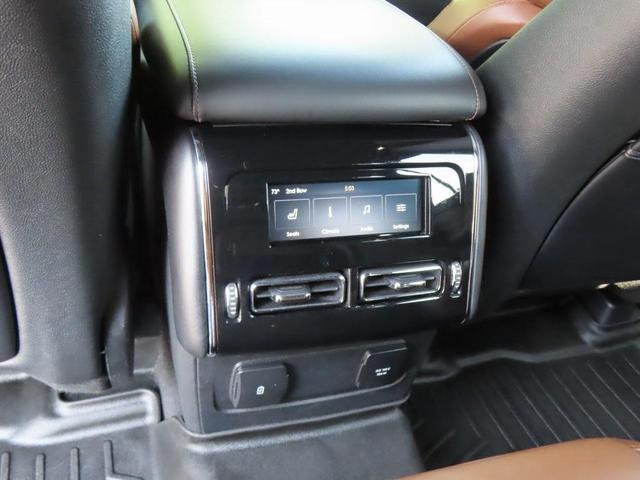 Photo of 2020 Blue Diamond Lincoln Aviator