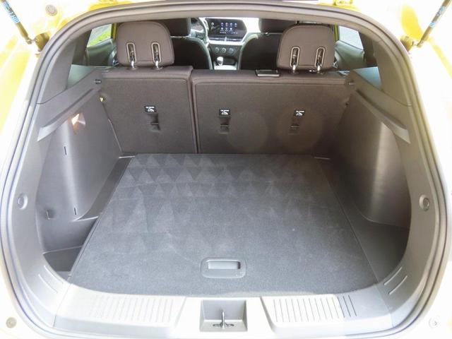 Photo of 2025 Nitro Yellow Chevrolet Trax