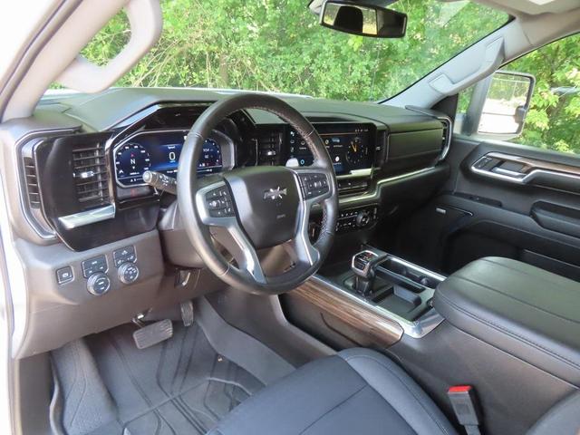 Photo of 2023 Summit White Chevrolet Silverado 1500