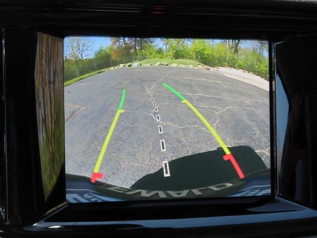 Photo of 2021 DB Black Crystal Clearcoat Dodge Durango