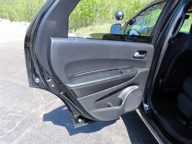 Photo of 2021 DB Black Crystal Clearcoat Dodge Durango