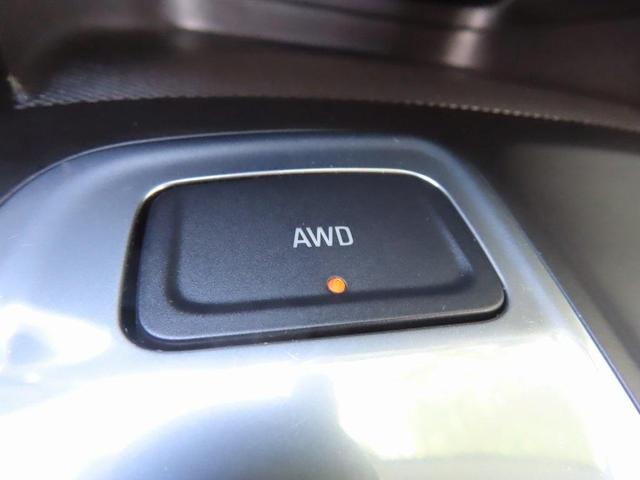 Photo of 2020 Mosaic Black Metallic Chevrolet Equinox