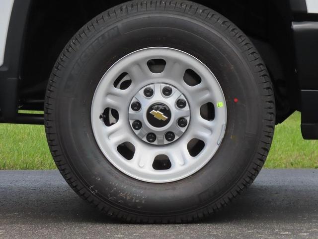 Photo of 2026 Summit White Chevrolet Silverado 2500