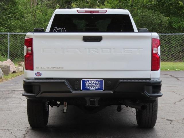 Photo of 2026 Summit White Chevrolet Silverado 2500