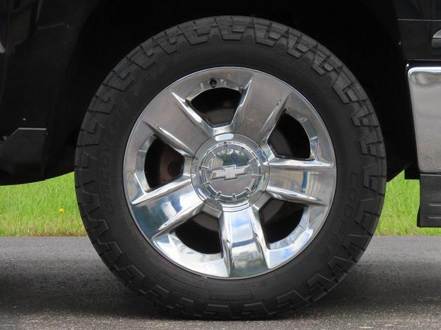 Photo of 2015 Black Chevrolet Silverado 1500
