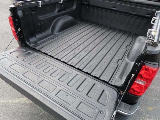 Photo of 2015 Black Chevrolet Silverado 1500