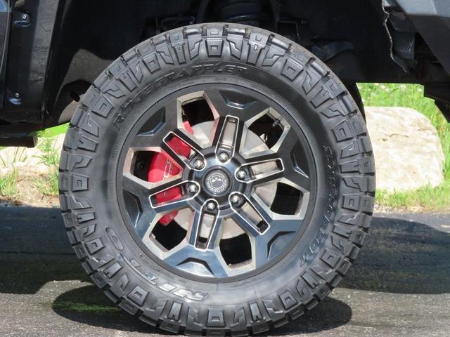 Photo of 2017 Black Chevrolet Silverado 1500