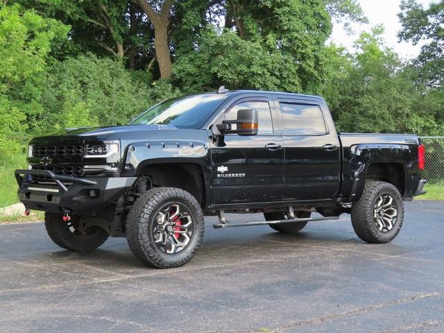 Photo of 2017 Black Chevrolet Silverado 1500