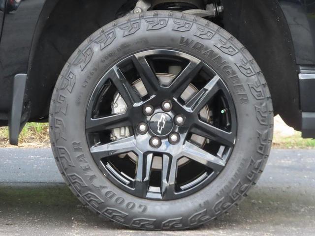 Photo of 2022 Black Chevrolet Silverado 1500 Limited