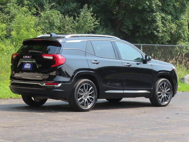 Photo of 2023 Ebony Twilight Metallic GMC Terrain