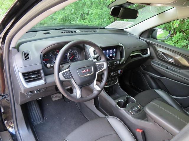 Photo of 2022 Ebony Twilight Metallic GMC Terrain