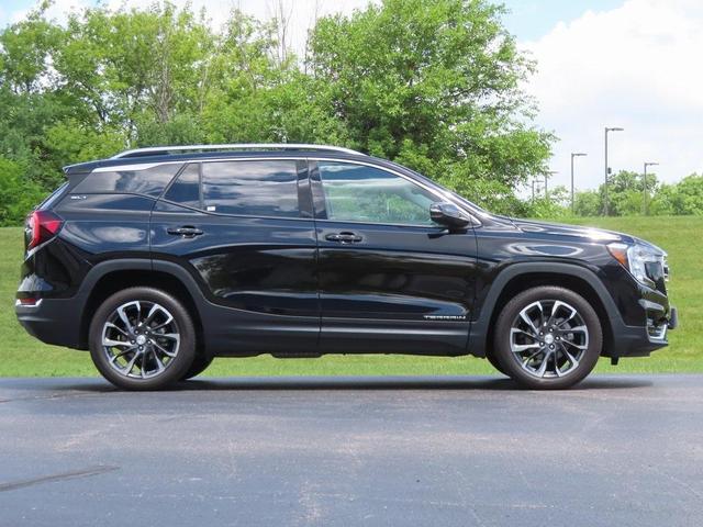 Photo of 2022 Ebony Twilight Metallic GMC Terrain