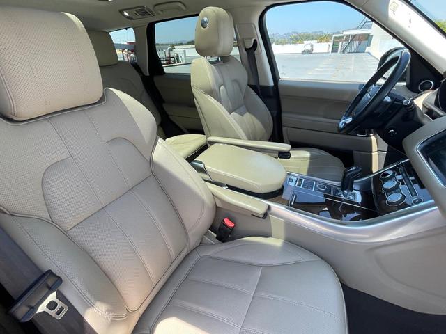 Photo of 2015 BLACK Land Rover Range Rover Sport