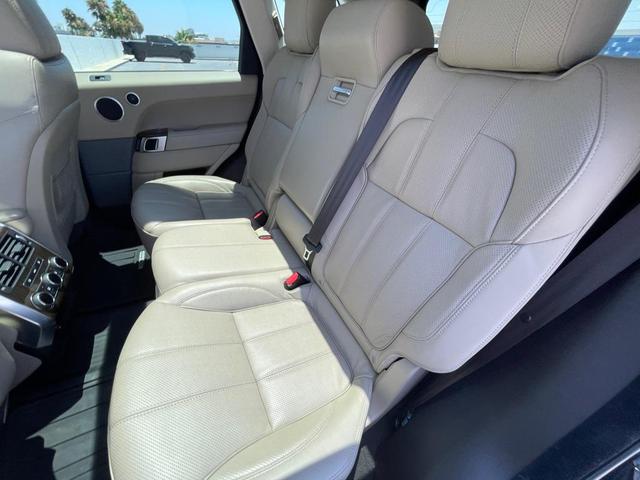 Photo of 2015 BLACK Land Rover Range Rover Sport