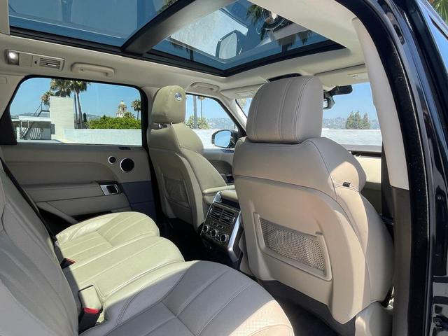 Photo of 2015 BLACK Land Rover Range Rover Sport