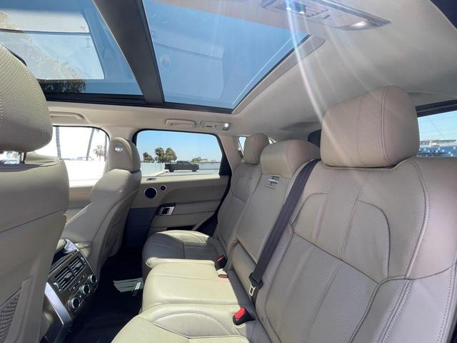 Photo of 2015 BLACK Land Rover Range Rover Sport