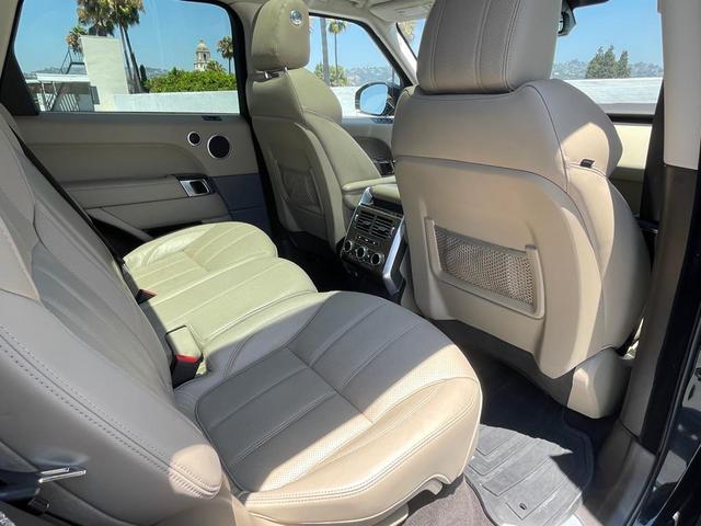 Photo of 2015 BLACK Land Rover Range Rover Sport