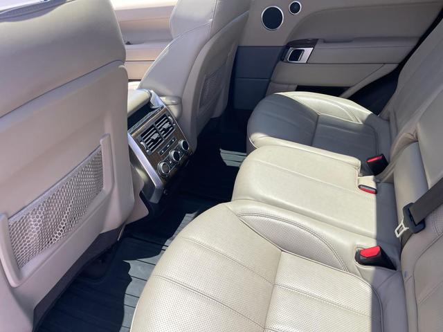 Photo of 2015 BLACK Land Rover Range Rover Sport