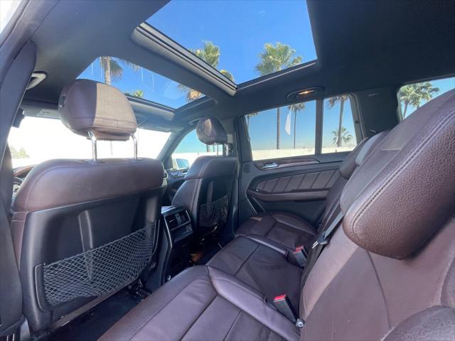 Photo of 2016 WHITE Mercedes-Benz GL-Class