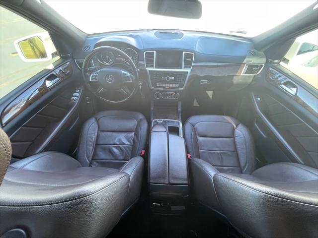 Photo of 2016 WHITE Mercedes-Benz GL-Class