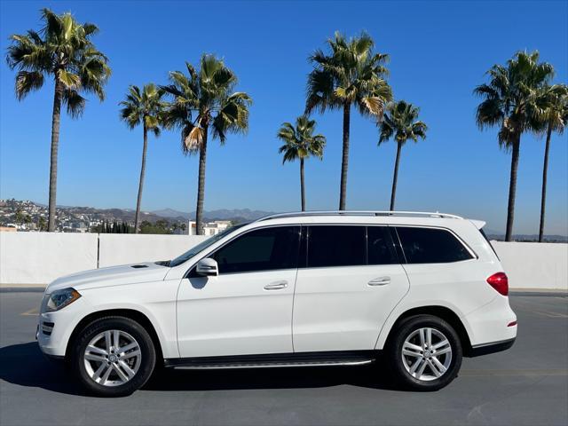 Photo of 2016 WHITE Mercedes-Benz GL-Class