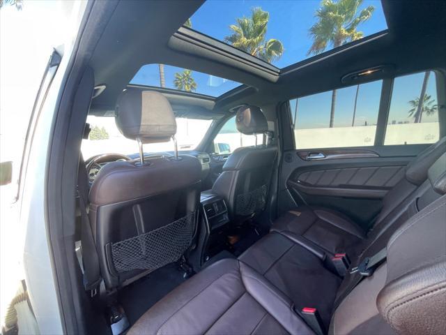 Photo of 2016 WHITE Mercedes-Benz GL-Class