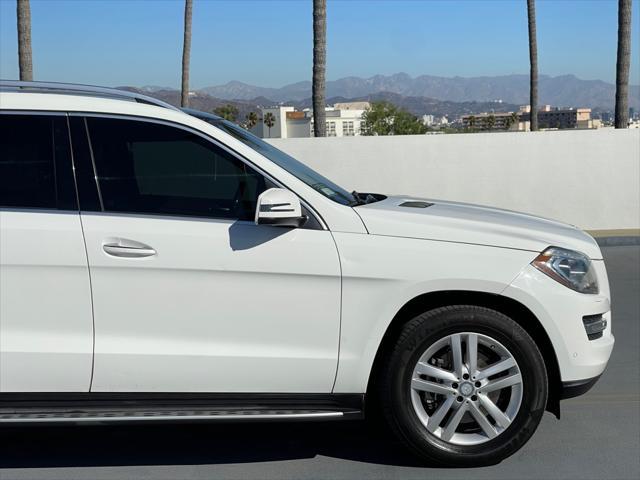 Photo of 2016 WHITE Mercedes-Benz GL-Class